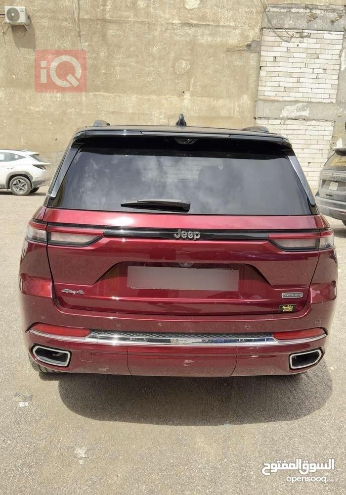 جیپ گراند شیرۆکی